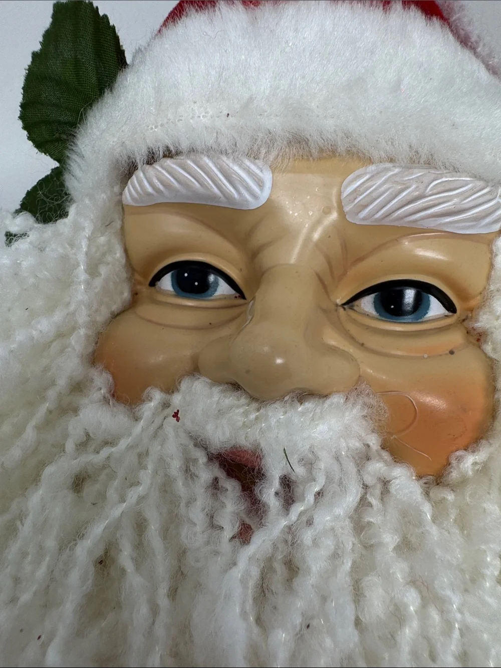 SANTA HEAD PLASTIC FACE CHRISTMAS ORNAMENTS LOT OF 2 VINTAGE HOLIDAY
